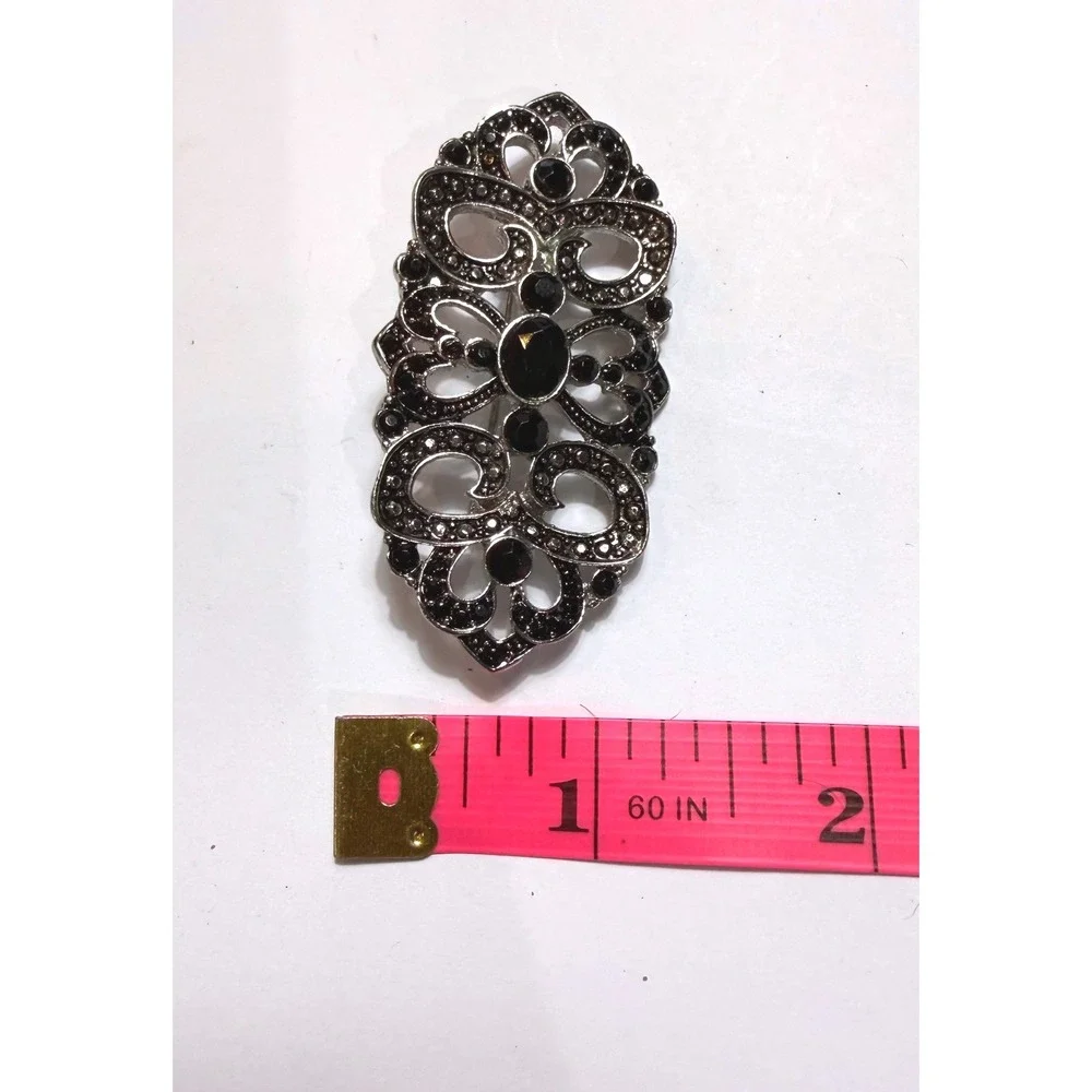 Vintage Style Silver Tone Black Stone Filigree Brooch Victorian Gothic Pin